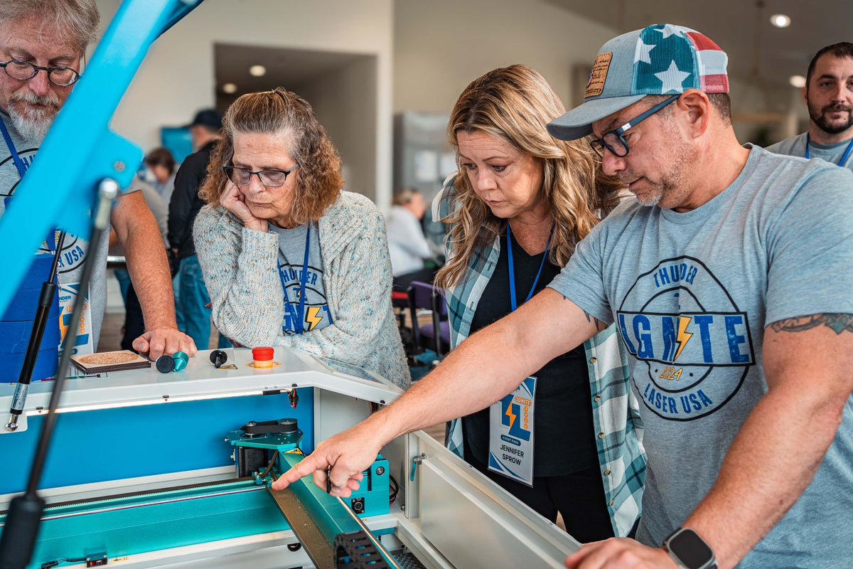 Customers learning their machine at IGNITE training
